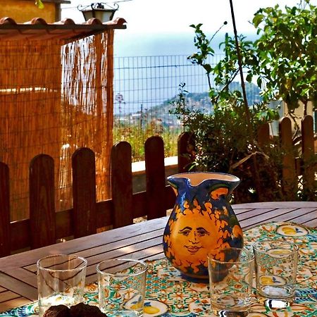 Casa Vacanze Marale Castelmola Bagian luar foto