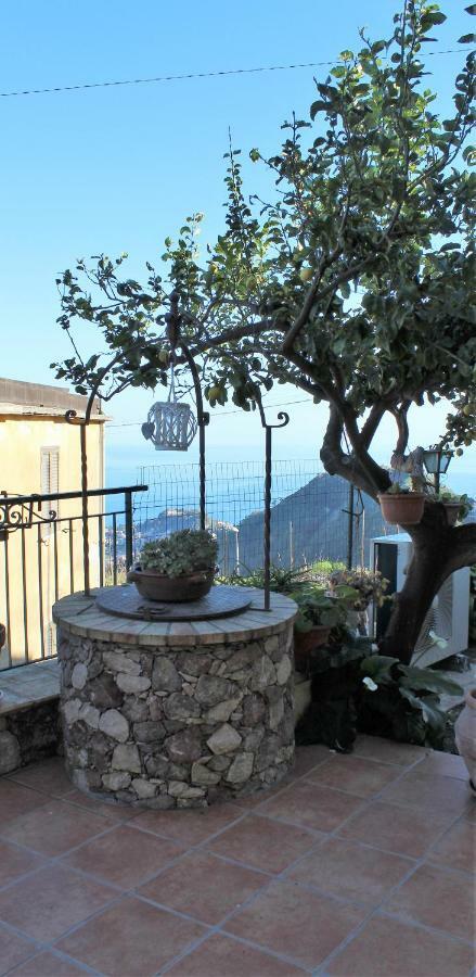 Casa Vacanze Marale Castelmola Bagian luar foto